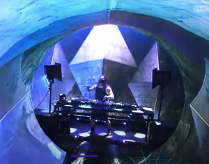 Read more about the article DJ Mix of the Month – May 2020 – Seven Lions EDC Virtual Rave-A-Thon 2020